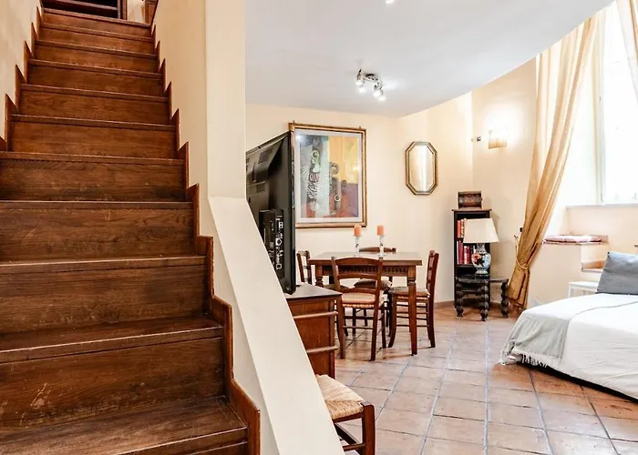 Loft 22 - Around شقة *